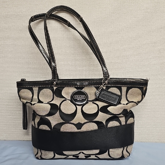 COACH SIGNATURE STRIPE TOTE BFPM-09-067 - Picture 1 of 16